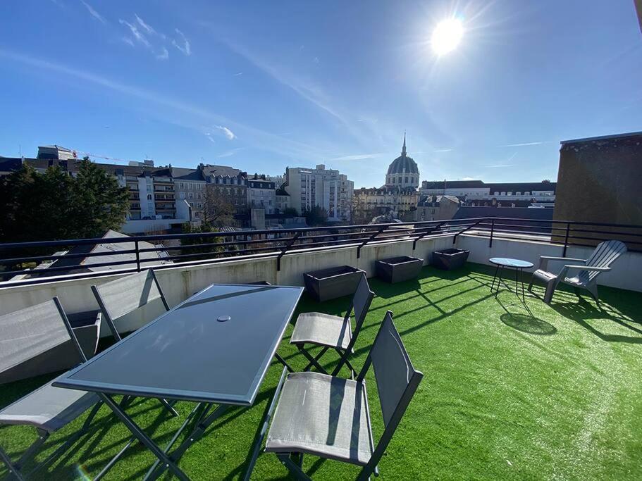Grand Studio, Belle Terrasse Avec Vue Nantes Bagian luar foto