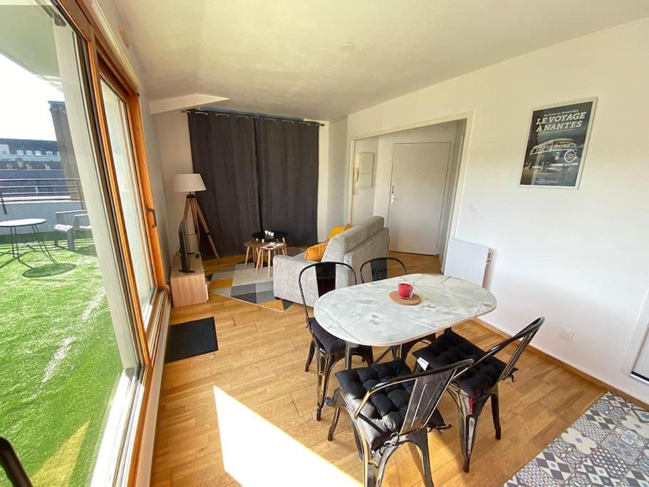Grand Studio, Belle Terrasse Avec Vue Nantes Bagian luar foto